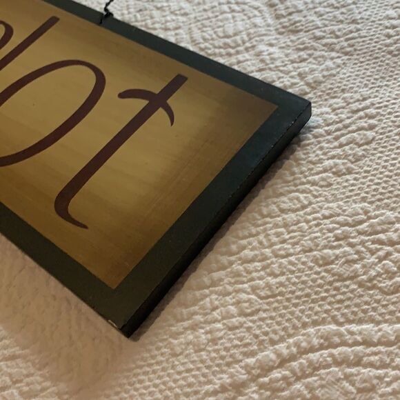 Rustic Merlot wall hanging - Picture 3 of 7